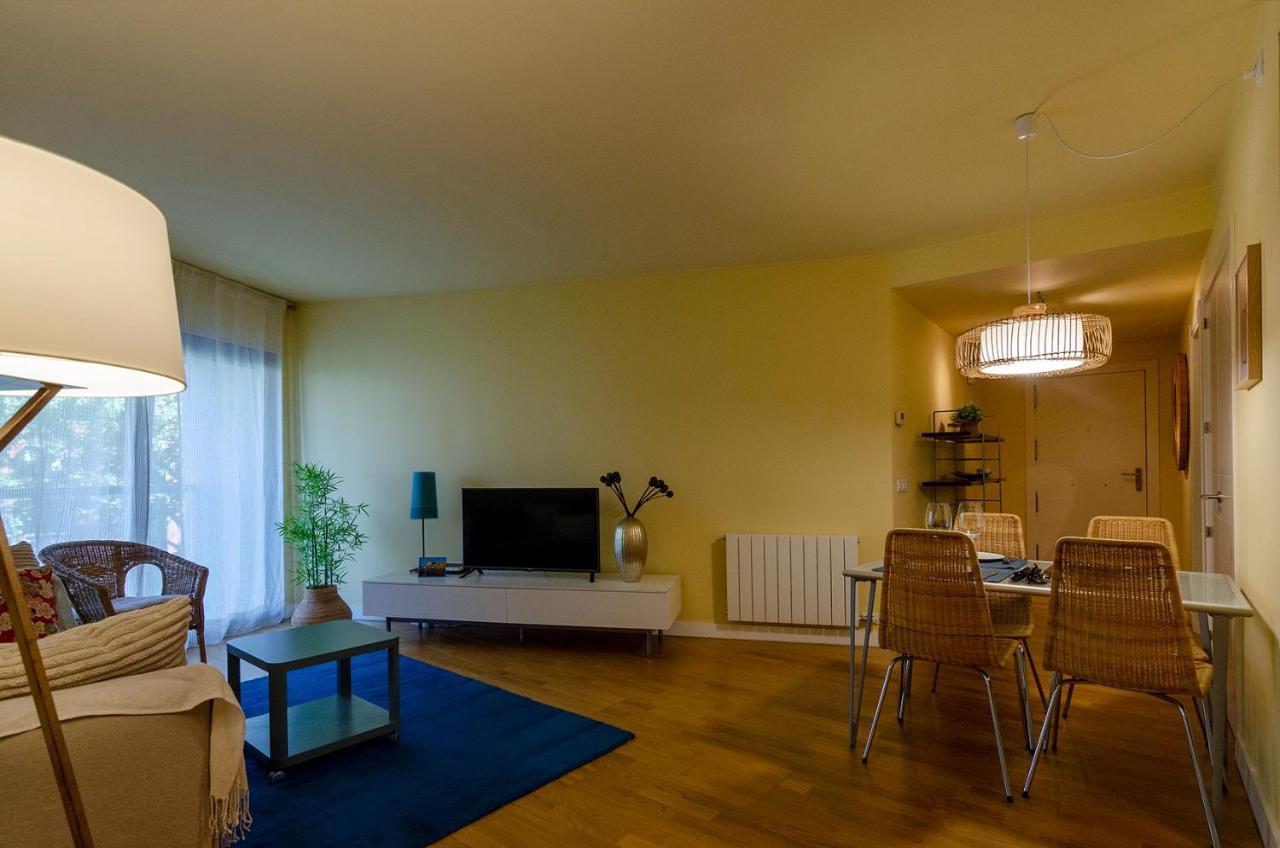 Devesa Park Apartment With Private Parking خيرونا المظهر الخارجي الصورة