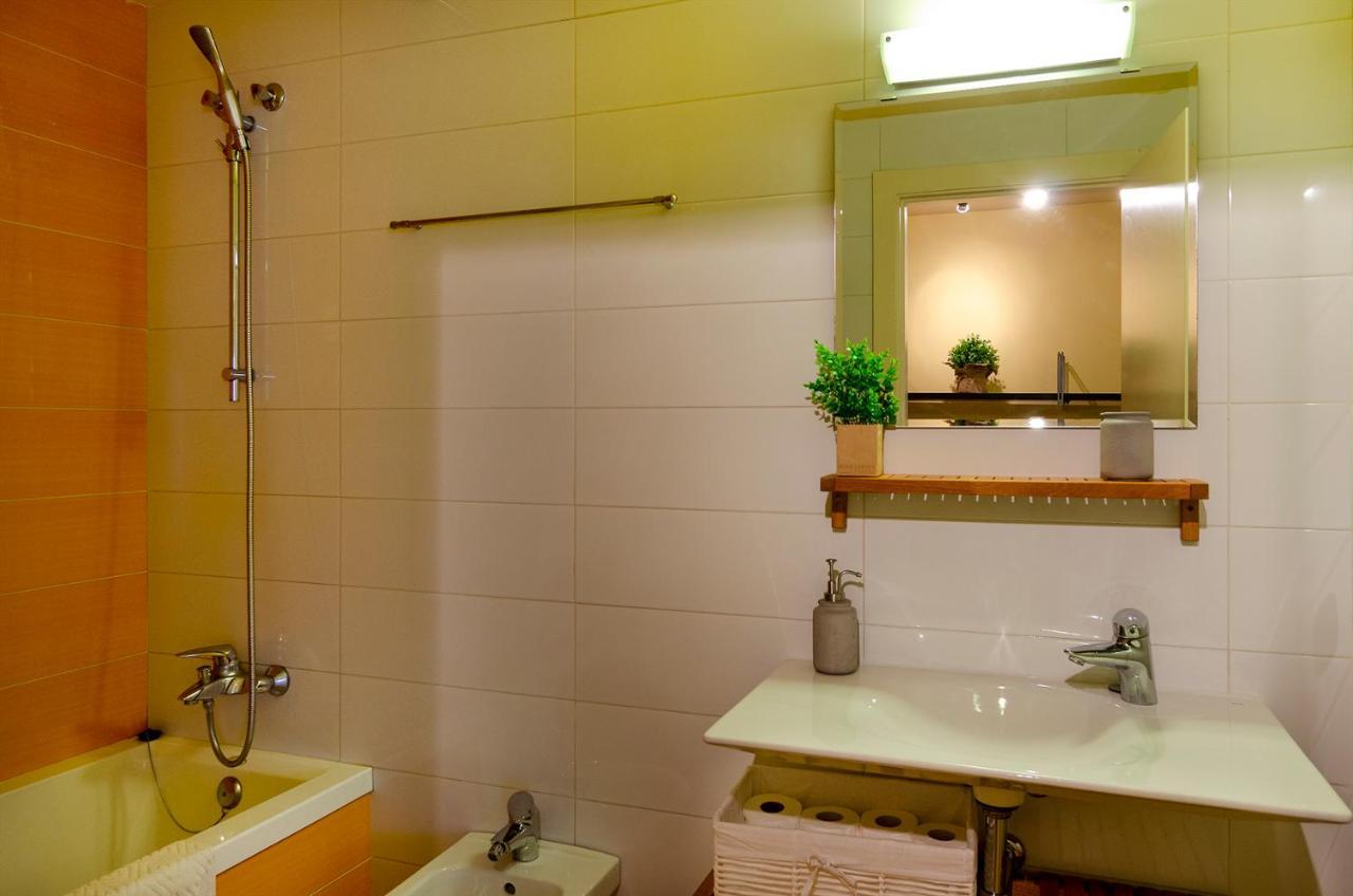 Devesa Park Apartment With Private Parking خيرونا المظهر الخارجي الصورة